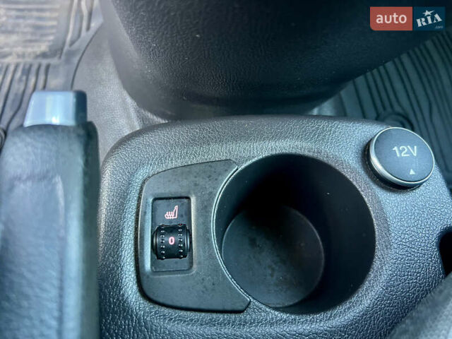 Черный Форд Транзит Коннект, объемом двигателя 1.5 л и пробегом 185 тыс. км за 10500 $, фото 35 на Automoto.ua