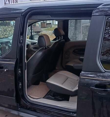 Черный Форд Транзит Коннект, объемом двигателя 2.5 л и пробегом 87 тыс. км за 13900 $, фото 1 на Automoto.ua