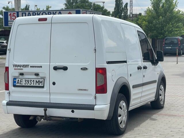 Белый Форд Транзит Коннект груз., объемом двигателя 18 л и пробегом 275 тыс. км за 6200 $, фото 1 на Automoto.ua
