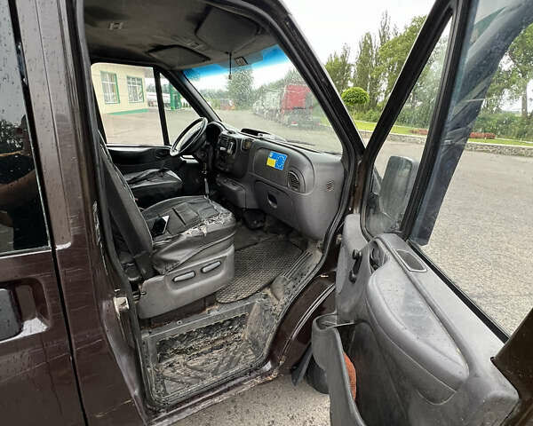 Коричневий Форд Транзит Коннект, об'ємом двигуна 2.4 л та пробігом 270 тис. км за 2999 $, фото 8 на Automoto.ua