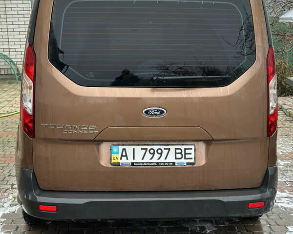 Коричневый Форд Транзит Коннект, объемом двигателя 1.56 л и пробегом 180 тыс. км за 10900 $, фото 2 на Automoto.ua