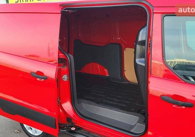 Червоний Форд Транзит Коннект, об'ємом двигуна 1.5 л та пробігом 68 тис. км за 15500 $, фото 24 на Automoto.ua
