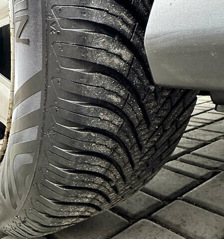 Красный Форд Транзит Коннект, объемом двигателя 1.5 л и пробегом 177 тыс. км за 9900 $, фото 24 на Automoto.ua