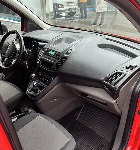 Красный Форд Транзит Коннект, объемом двигателя 1.5 л и пробегом 177 тыс. км за 9900 $, фото 10 на Automoto.ua