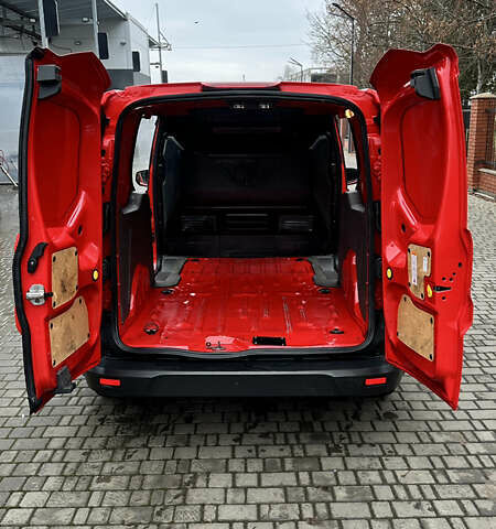 Красный Форд Транзит Коннект, объемом двигателя 1.5 л и пробегом 177 тыс. км за 9900 $, фото 23 на Automoto.ua