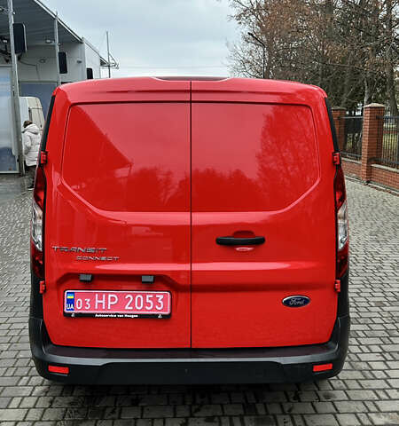 Красный Форд Транзит Коннект, объемом двигателя 1.5 л и пробегом 177 тыс. км за 9900 $, фото 5 на Automoto.ua