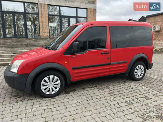Красный Форд Транзит Коннект, объемом двигателя 1.8 л и пробегом 322 тыс. км за 3800 $, фото 6 на Automoto.ua