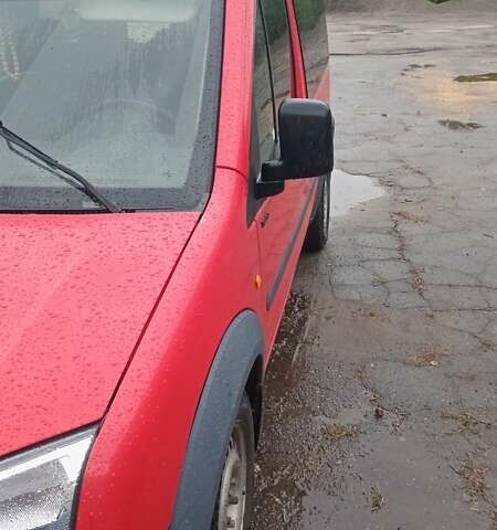 Красный Форд Транзит Коннект, объемом двигателя 1.75 л и пробегом 450 тыс. км за 3850 $, фото 3 на Automoto.ua