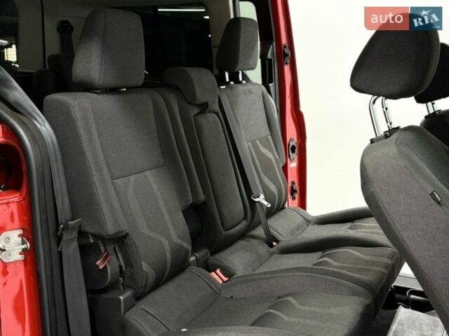 Красный Форд Транзит Коннект, объемом двигателя 0 л и пробегом 191 тыс. км за 13400 $, фото 13 на Automoto.ua