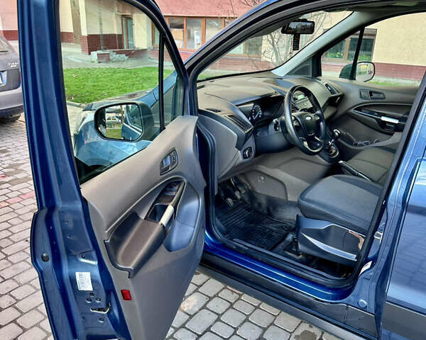 Форд Транзит Коннект, объемом двигателя 1.5 л и пробегом 217 тыс. км за 10600 $, фото 10 на Automoto.ua