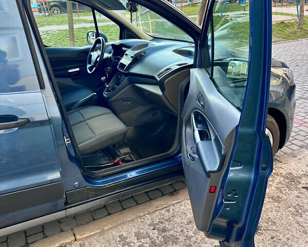 Форд Транзит Коннект, объемом двигателя 1.5 л и пробегом 217 тыс. км за 10600 $, фото 16 на Automoto.ua