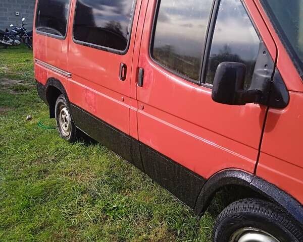 Форд Транзит Коннект, объемом двигателя 2.5 л и пробегом 200 тыс. км за 2300 $, фото 3 на Automoto.ua