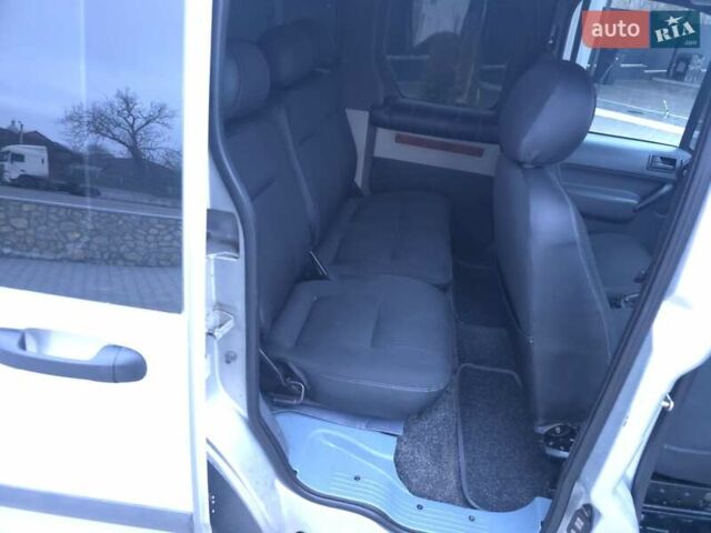 Форд Транзит Коннект, объемом двигателя 1.8 л и пробегом 317 тыс. км за 4500 $, фото 19 на Automoto.ua