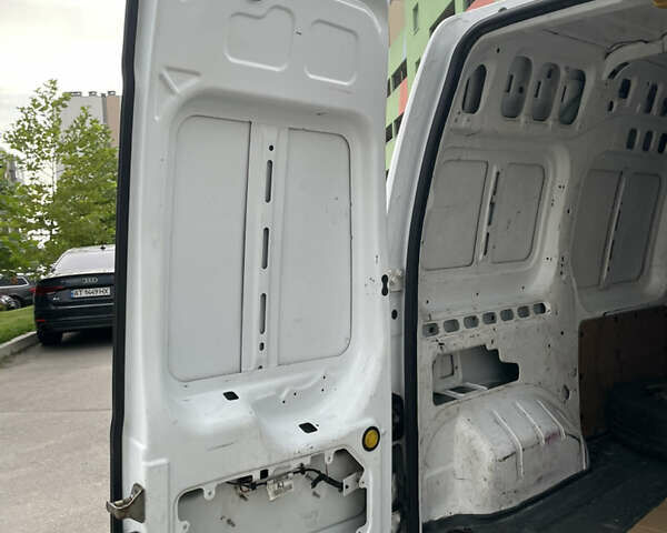 Форд Транзит Коннект, объемом двигателя 1.8 л и пробегом 268 тыс. км за 4500 $, фото 7 на Automoto.ua