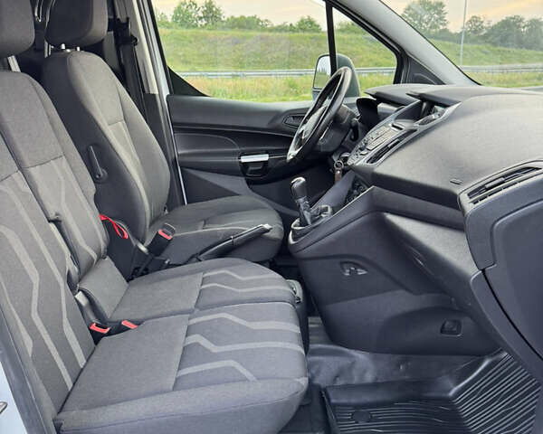 Форд Транзит Коннект, объемом двигателя 0 л и пробегом 235 тыс. км за 9750 $, фото 32 на Automoto.ua