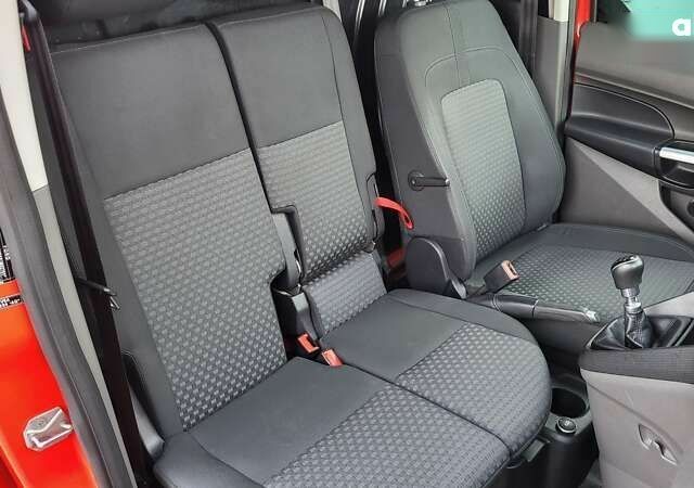 Форд Транзит Коннект, объемом двигателя 1.5 л и пробегом 68 тыс. км за 15500 $, фото 25 на Automoto.ua