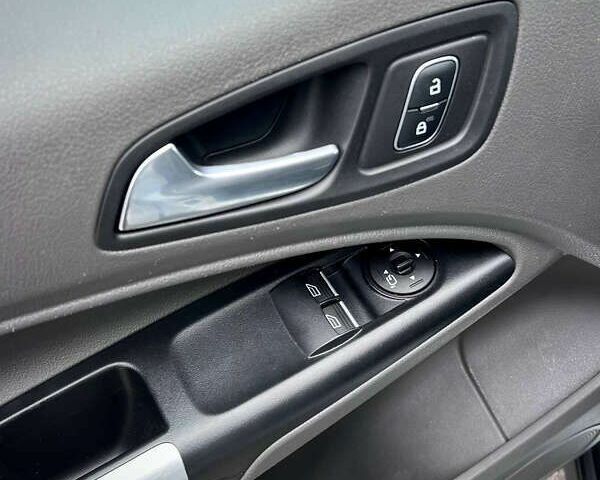 Форд Транзит Коннект, об'ємом двигуна 1.5 л та пробігом 184 тис. км за 16500 $, фото 17 на Automoto.ua