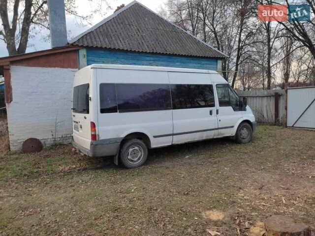 Белый Форд Транзит Коннект пасс., объемом двигателя 2.4 л и пробегом 400 тыс. км за 4500 $, фото 4 на Automoto.ua