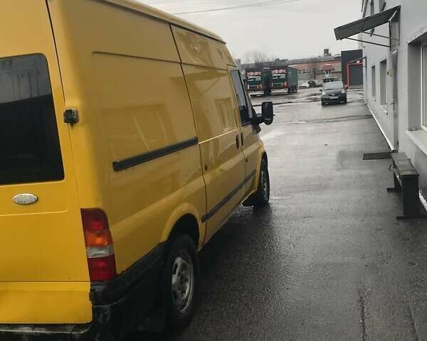 Жовтий Форд Транзит Коннект, об'ємом двигуна 2 л та пробігом 308 тис. км за 4100 $, фото 3 на Automoto.ua