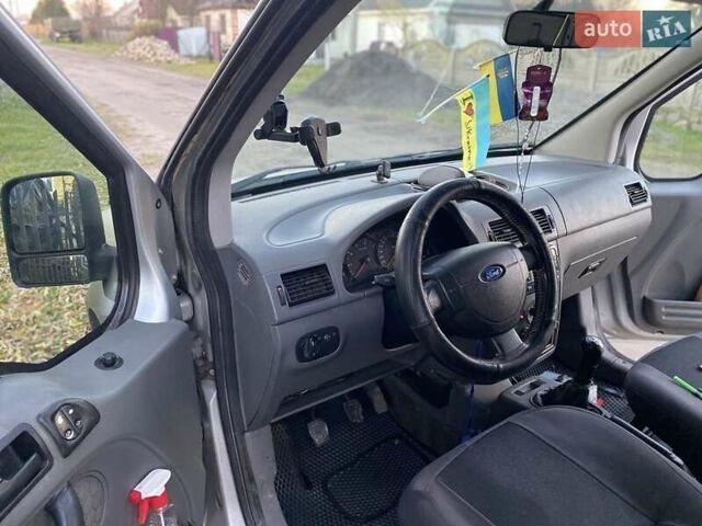 Серый Форд Транзит Коннект, объемом двигателя 1.8 л и пробегом 280 тыс. км за 3750 $, фото 3 на Automoto.ua