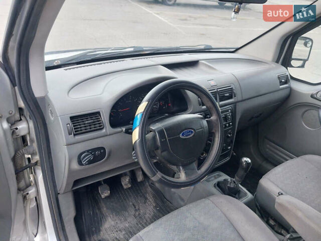 Форд Транзит Коннект 2006 в Николаеве на Automoto.ua Серый Форд Транзит Коннект, объемом двигателя 1.75 л и пробегом 230 тыс. км за 3500 $, фото 8 на Automoto.ua