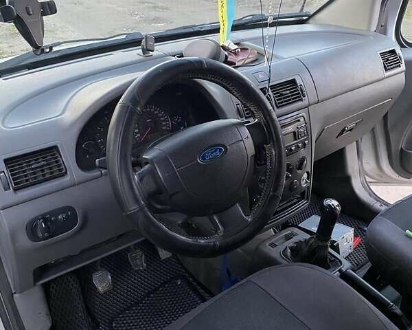 Серый Форд Транзит Коннект, объемом двигателя 1.8 л и пробегом 280 тыс. км за 3750 $, фото 5 на Automoto.ua