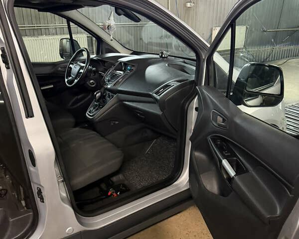 Сірий Форд Транзит Коннект, об'ємом двигуна 1.5 л та пробігом 203 тис. км за 10700 $, фото 22 на Automoto.ua