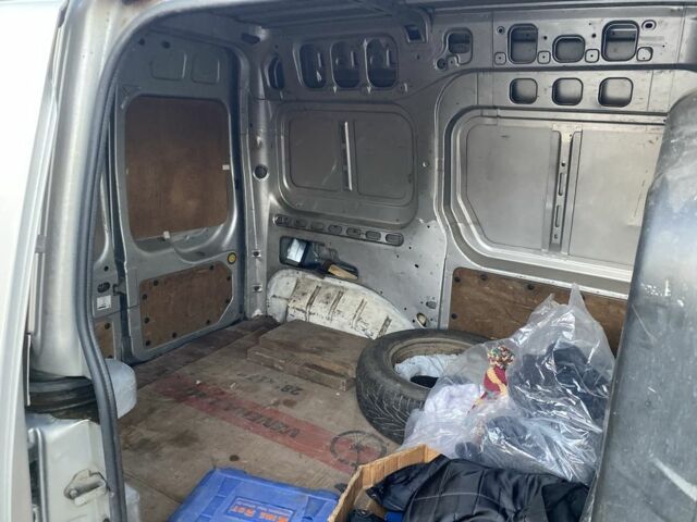 Серый Форд Транзит Коннект, объемом двигателя 1.8 л и пробегом 280 тыс. км за 3750 $, фото 16 на Automoto.ua