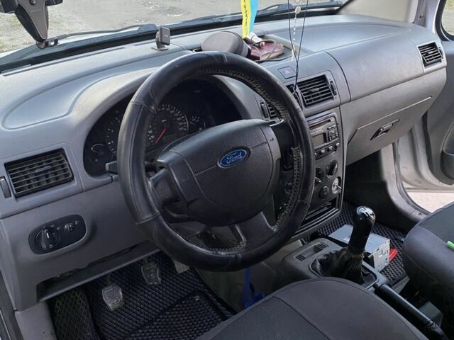 Серый Форд Транзит Коннект, объемом двигателя 1.8 л и пробегом 280 тыс. км за 3750 $, фото 7 на Automoto.ua