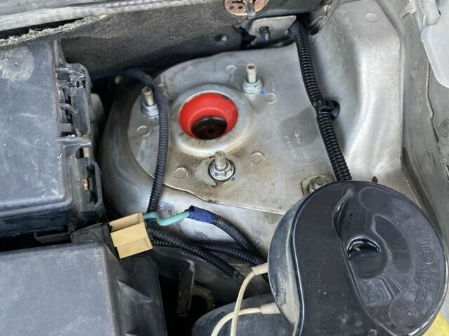 Серый Форд Транзит Коннект, объемом двигателя 1.8 л и пробегом 280 тыс. км за 3750 $, фото 10 на Automoto.ua