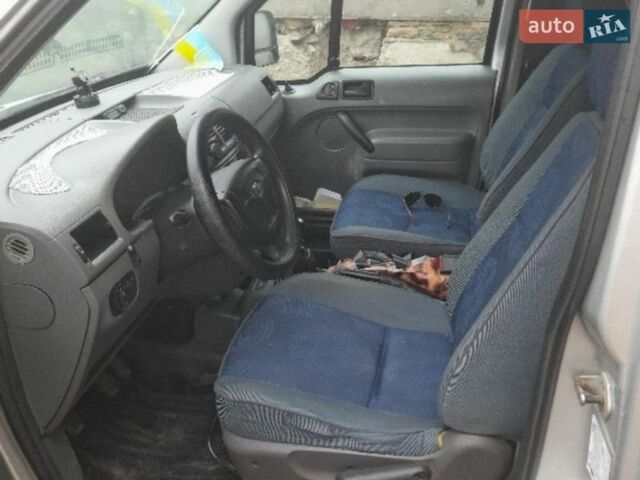 Серый Форд Транзит Коннект, объемом двигателя 1.8 л и пробегом 360 тыс. км за 3800 $, фото 12 на Automoto.ua