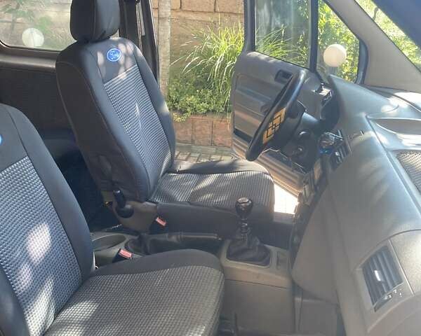 Серый Форд Транзит Коннект, объемом двигателя 1.8 л и пробегом 400 тыс. км за 3700 $, фото 3 на Automoto.ua