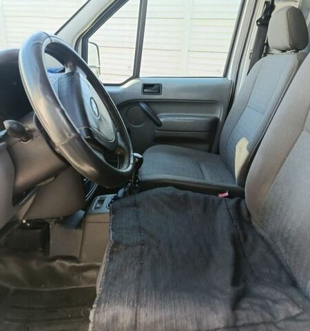 Серый Форд Транзит Коннект, объемом двигателя 1.75 л и пробегом 343 тыс. км за 3700 $, фото 2 на Automoto.ua