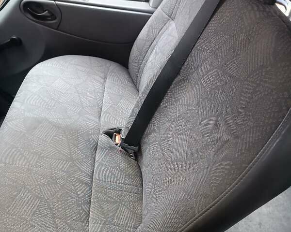 Форд Транзит Коннект 2004 в Ровно на Automoto.ua Серый Форд Транзит Коннект, объемом двигателя 2 л и пробегом 220 тыс. км за 4600 $, фото 8 на Automoto.ua