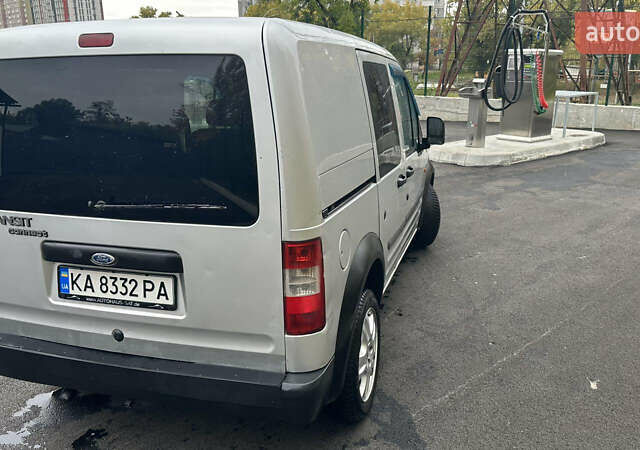 Сірий Форд Транзит Коннект, об'ємом двигуна 1.8 л та пробігом 330 тис. км за 3600 $, фото 2 на Automoto.ua