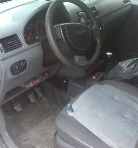 Серый Форд Транзит Коннект, объемом двигателя 1.8 л и пробегом 44 тыс. км за 3700 $, фото 10 на Automoto.ua