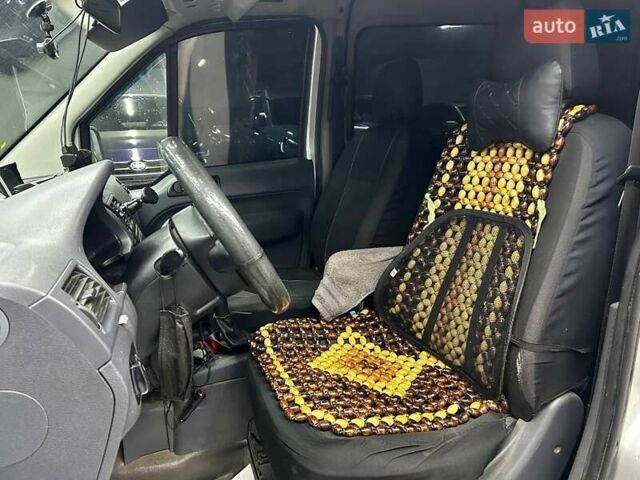 Серый Форд Транзит Коннект, объемом двигателя 1.8 л и пробегом 390 тыс. км за 5700 $, фото 6 на Automoto.ua