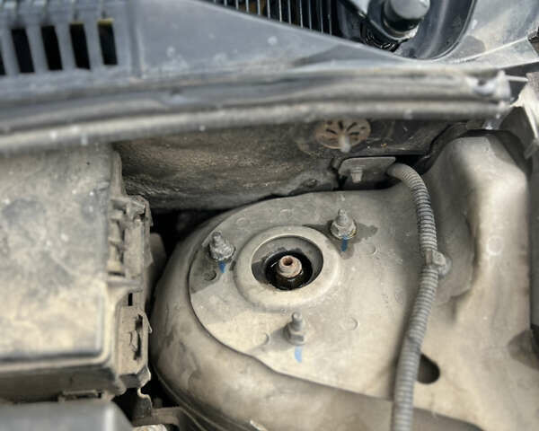 Сірий Форд Транзит Коннект, об'ємом двигуна 1.8 л та пробігом 180 тис. км за 5400 $, фото 17 на Automoto.ua