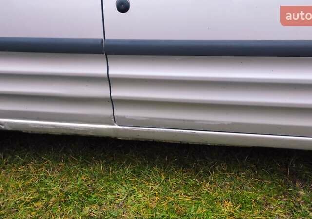 Серый Форд Транзит Коннект, объемом двигателя 1.75 л и пробегом 178 тыс. км за 4700 $, фото 5 на Automoto.ua