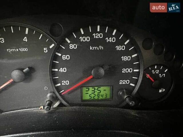 Сірий Форд Транзит Коннект, об'ємом двигуна 1.8 л та пробігом 153 тис. км за 4500 $, фото 9 на Automoto.ua