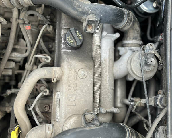 Сірий Форд Транзит Коннект, об'ємом двигуна 1.8 л та пробігом 180 тис. км за 5400 $, фото 18 на Automoto.ua