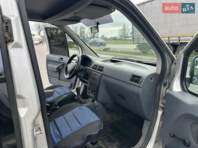 Сірий Форд Транзит Коннект, об'ємом двигуна 1.8 л та пробігом 270 тис. км за 4800 $, фото 29 на Automoto.ua