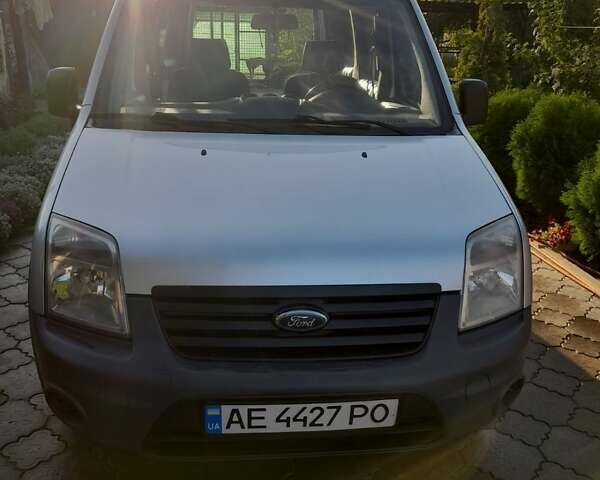 Сірий Форд Транзит Коннект, об'ємом двигуна 1.8 л та пробігом 290 тис. км за 6000 $, фото 9 на Automoto.ua