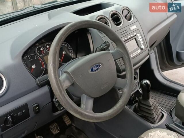 Серый Форд Транзит Коннект, объемом двигателя 1.75 л и пробегом 305 тыс. км за 6000 $, фото 16 на Automoto.ua