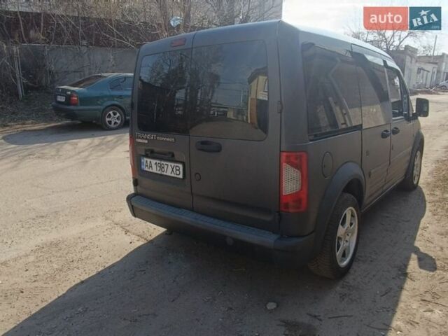 Серый Форд Транзит Коннект, объемом двигателя 1.75 л и пробегом 305 тыс. км за 6000 $, фото 2 на Automoto.ua