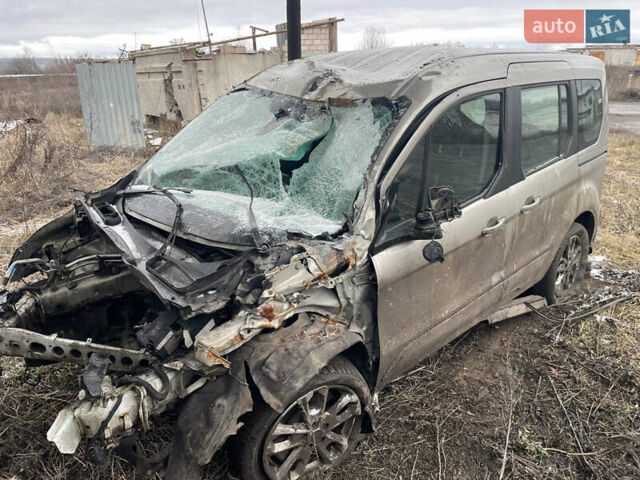 Серый Форд Транзит Коннект, объемом двигателя 1.4 л и пробегом 140 тыс. км за 3000 $, фото 3 на Automoto.ua