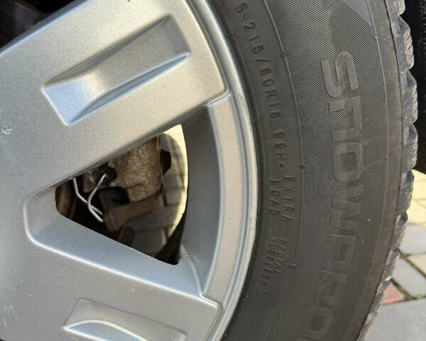 Серый Форд Транзит Коннект, объемом двигателя 2.5 л и пробегом 157 тыс. км за 15999 $, фото 29 на Automoto.ua