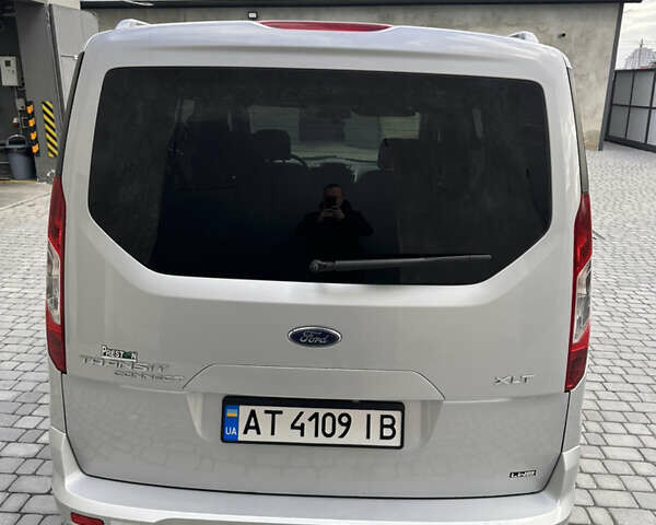 Серый Форд Транзит Коннект, объемом двигателя 2.49 л и пробегом 81 тыс. км за 15200 $, фото 3 на Automoto.ua