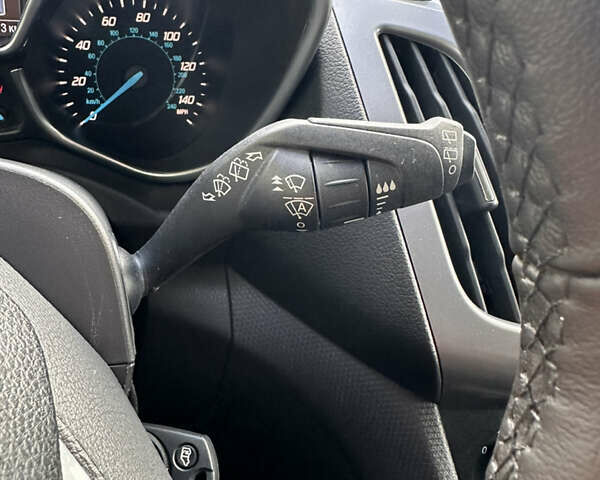 Серый Форд Транзит Коннект, объемом двигателя 2.49 л и пробегом 81 тыс. км за 15200 $, фото 52 на Automoto.ua