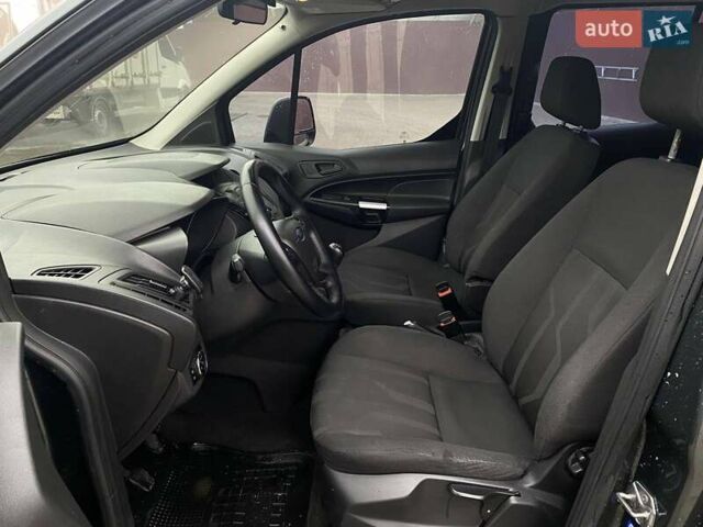 Форд Транзит Коннект 2017 в Николаеве на Automoto.ua Серый Форд Транзит Коннект, объемом двигателя 1.56 л и пробегом 191 тыс. км за 12300 $, фото 13 на Automoto.ua